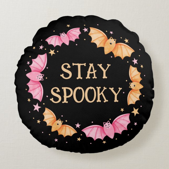 Stay Spooky Cute Bats Pastel Halloween Round Cushion (Front)
