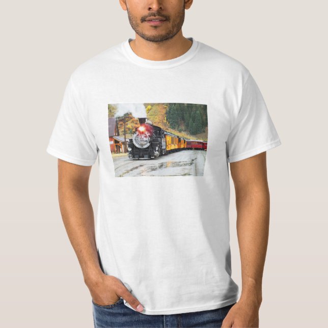 Steam train in Silverton, USA T-Shirt (Front)