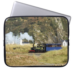 STEAM TRAIN LAPTOP SLEEVE