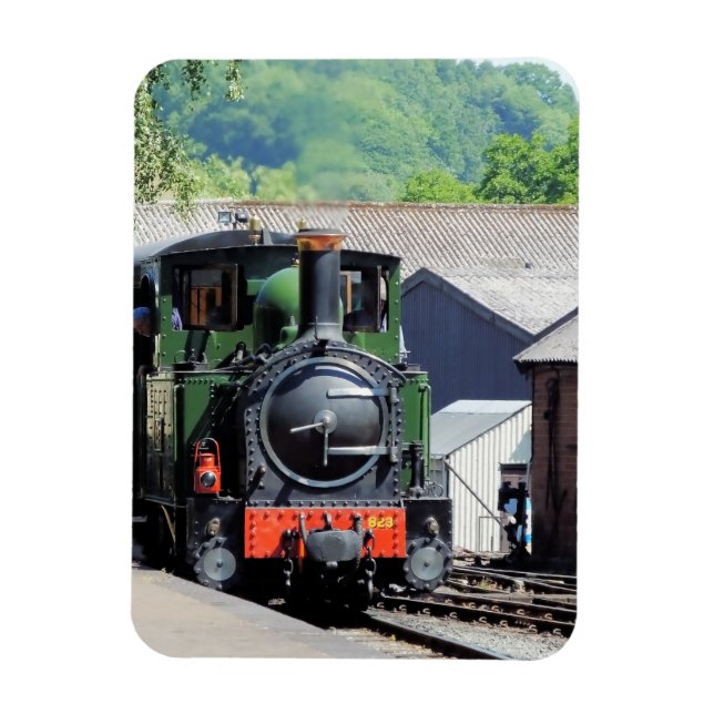 STEAM TRAIN  MAGNET (Vertical)
