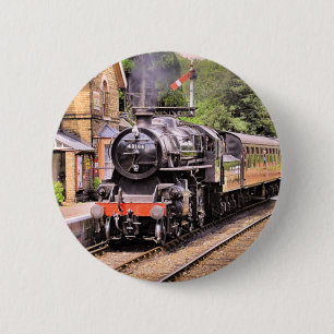 STEAM TRAINS 6 CM ROUND BADGE