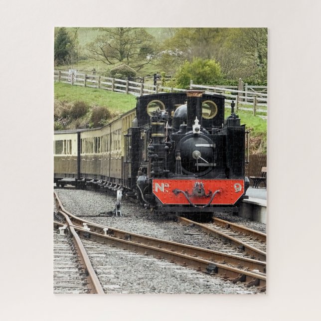STEAM TRAINS  JIGSAW PUZZLE (Vertical)