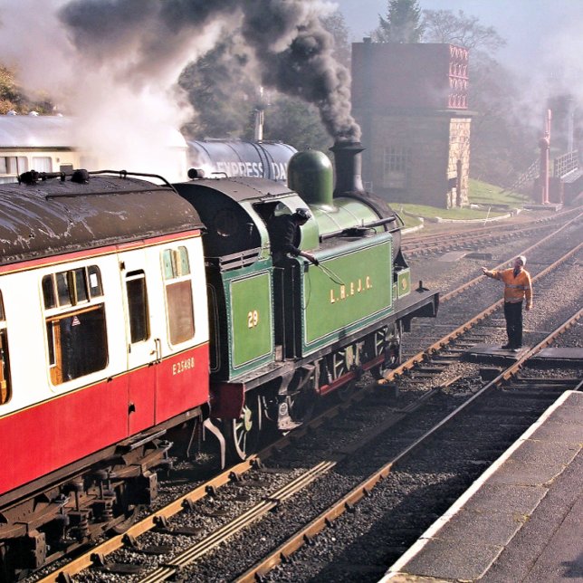 STEAM TRAINS TILE (A beautifully restored steam train and carriages of a bygone era.)