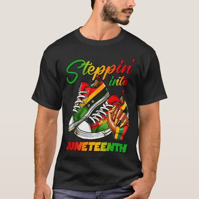 Stepping Into Juneteenth Afro Woman Black Girls Sn T-Shirt (Front)