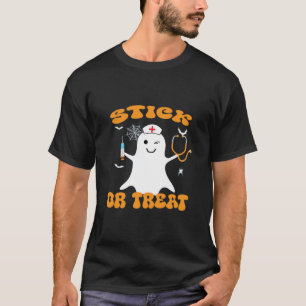 Stick or Treat Nurse Funny Halloween Costume Essen T-Shirt