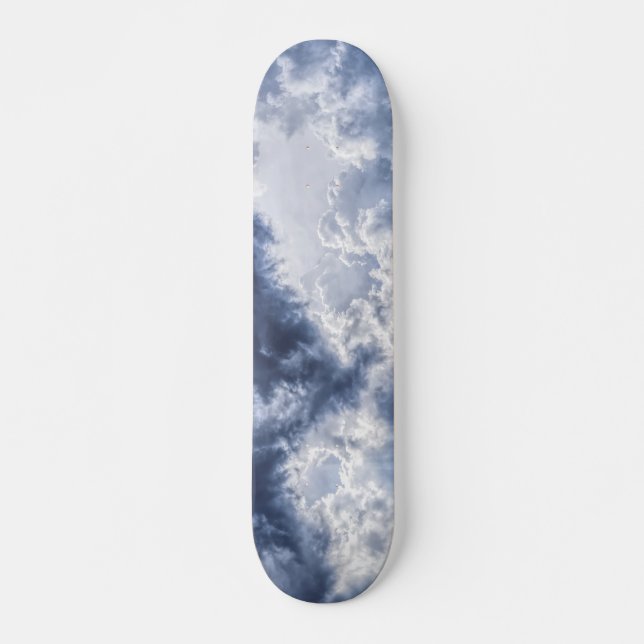 stormy clouds skateboard (Front)