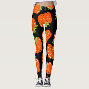Strawberries Black: Vintage Seamless Texture Leggings