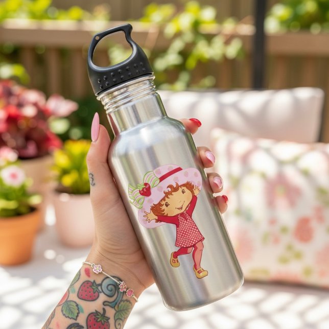 Strawberry 532 Ml Water Bottle (Creator Uploaded)