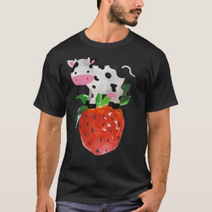 Strawberry Cowprint Cute Pink Watercolor Cow Vacas T-Shirt