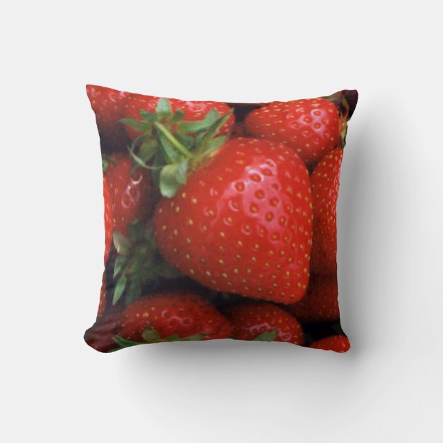 STRAWBERRY CUSHION (Front)