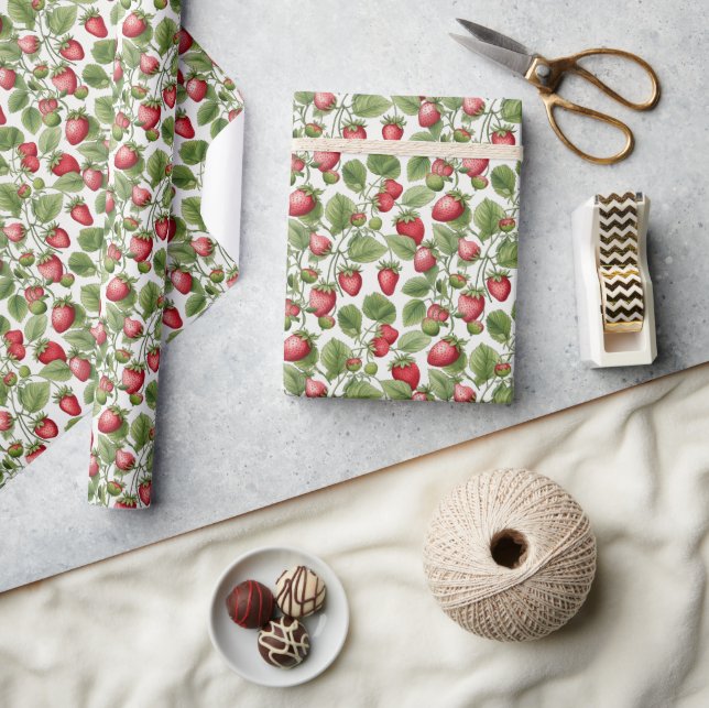 Strawberry Fields Wrapping Paper (Crafts)