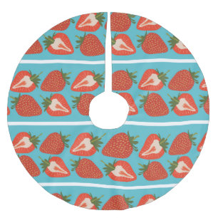 Strawberry Fruit: Seamless Repeat Pattern. Brushed Polyester Tree Skirt