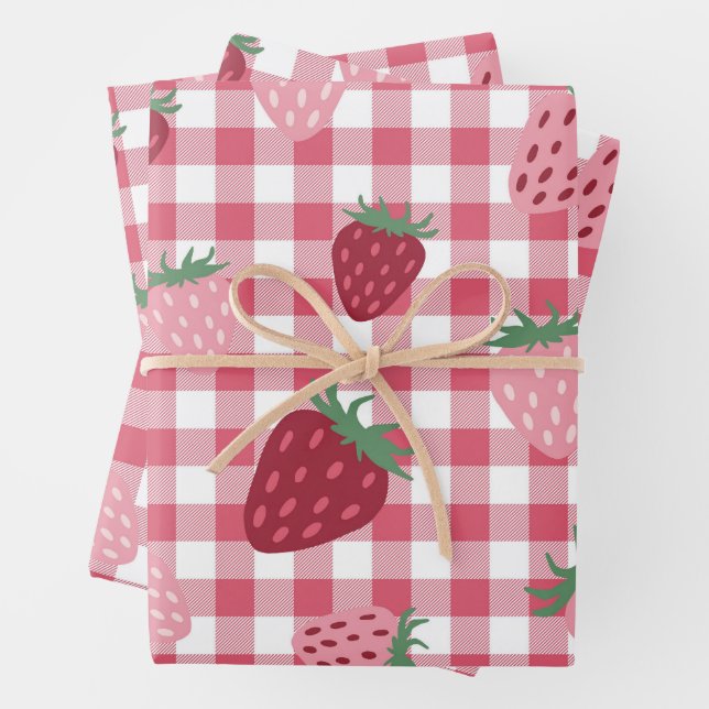  Strawberry Gingham Pattern Wrapping Paper Sheet (In situ)
