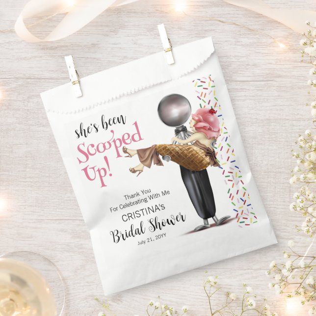 Strawberry Ice cream Scooped Up Bridal Shower Favour Bag (Clipped)