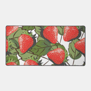 Strawberry pattern desk mat