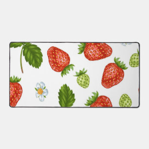 Strawberry pattern desk mat