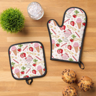 Strawberry Sundae Pattern Oven Mitt & Pot Holder Set