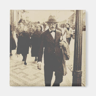 Streets in Lisbon (Fernando Pessoa) Magnet