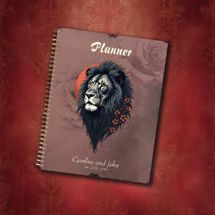 Strength and delicacy united, a black lion planner