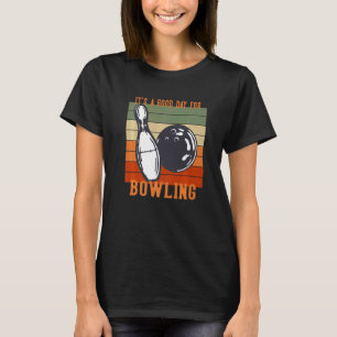 Strike Pin Spare Bowler Bowling Team Vintage T-Shirt
