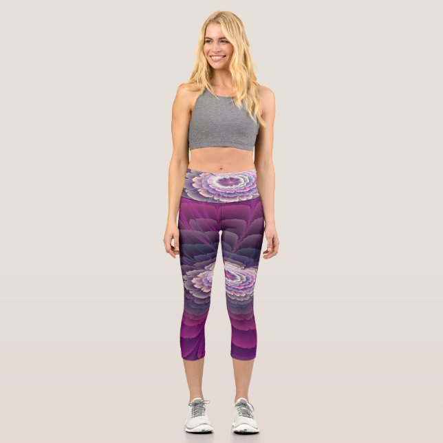 Striking Flower Colourful Abstract Fractal Art Pin Capri Leggings (Front)
