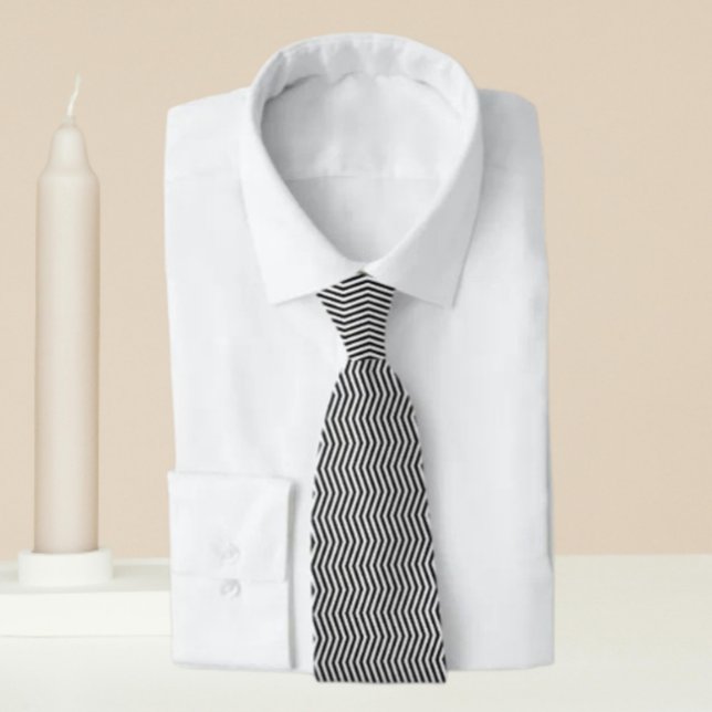Striking Monochrome Geometric Necktie (Creator Uploaded)