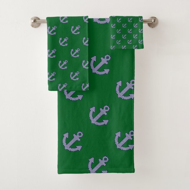 Striped Anchor Repeat Dk Green   Bath Towel Set (Insitu)