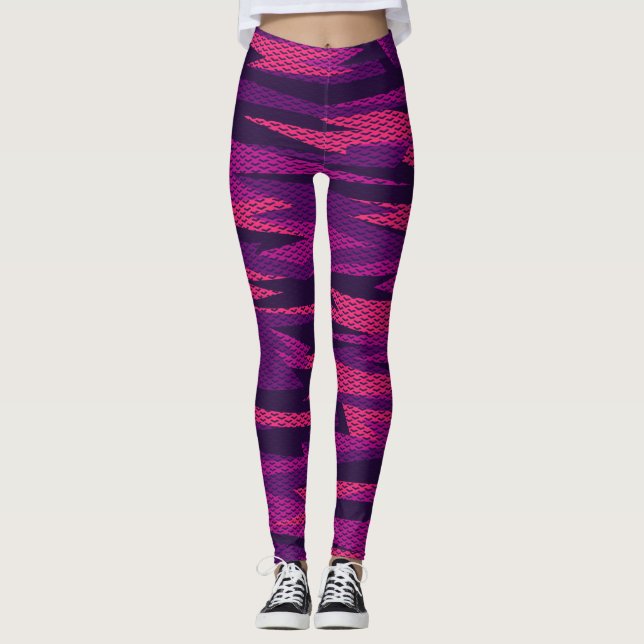 Striped Camouflage: Abstract Geometric Pattern Leggings (Front)