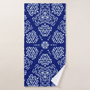Striped hand painted seamless pattern with ethnic bath towel
