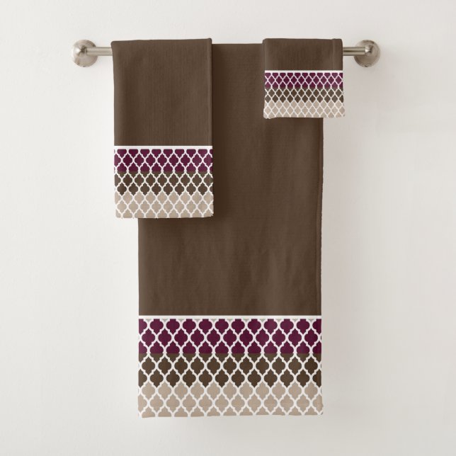 Striped lace pattern bath towel set (Insitu)