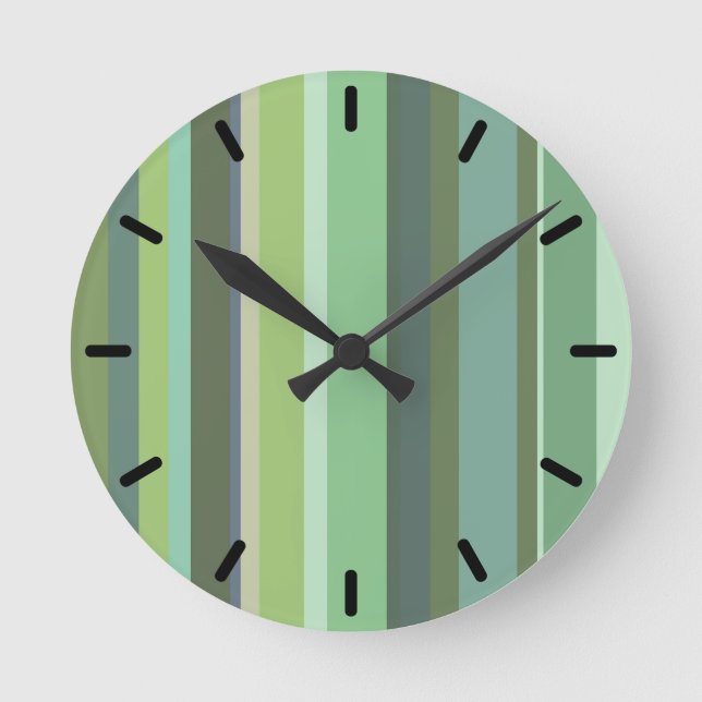 Stripes horizontal green round clock (Front)