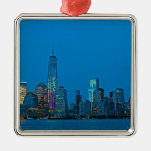 Stunning new New York Skyline Metal Tree Decoration