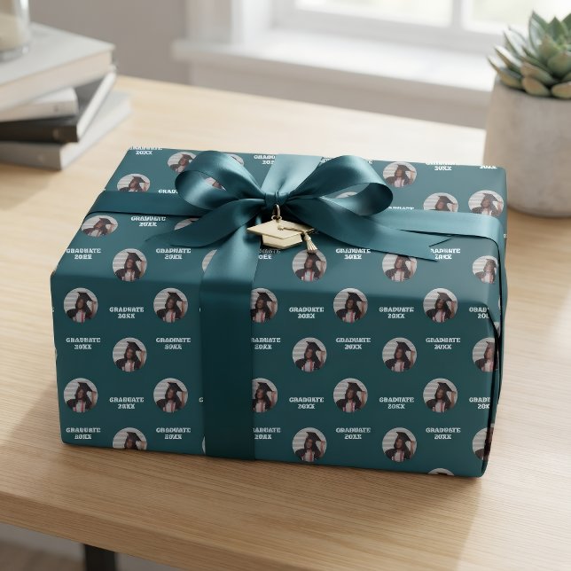 Stunning Personalised Gift Wrap for Graduation (Creator Uploaded)