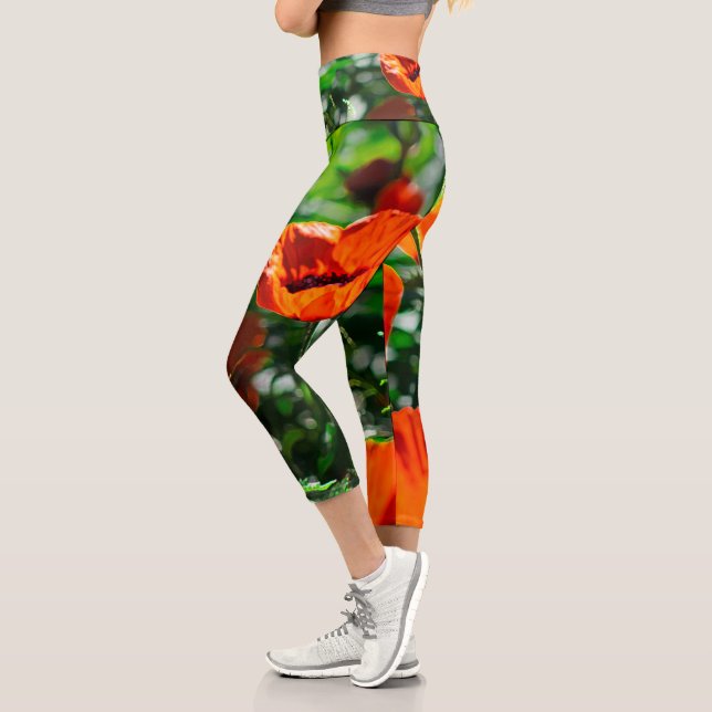 Stylised Red Poppy Flowers Garden Pattern Capri Leggings (Left)