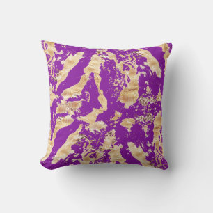 Stylish and Elegant Gold Marble Texture pattern Cushion