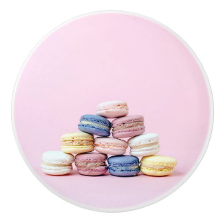 Stylish Ceramic Pull for Modern Interiors