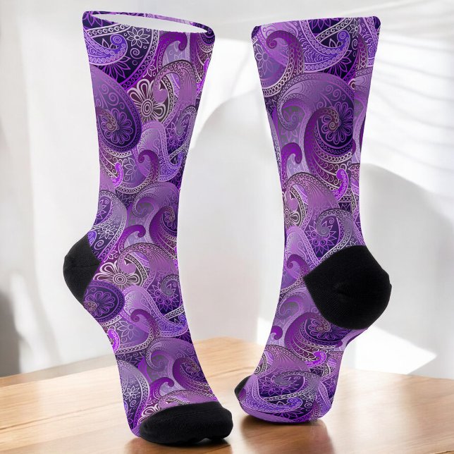 Stylish Cool Purple Paisley Pattern Socks (Creator Uploaded)