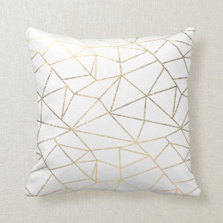 Stylish elegant white gold geometrical cushion