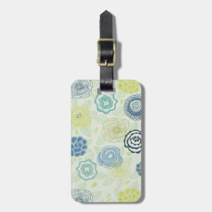 Stylish floral pattern with cute flowers luggage tag