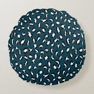 Stylish jaguar skin seamless pattern, animal art.  round cushion