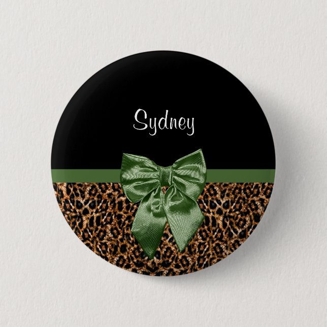 Stylish Leopard Print Elegant Green Bow and Name 6 Cm Round Badge (Front)
