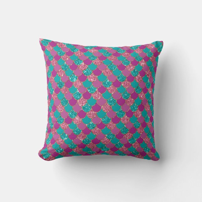 Stylish Mermaid Scale Pillow (Front)