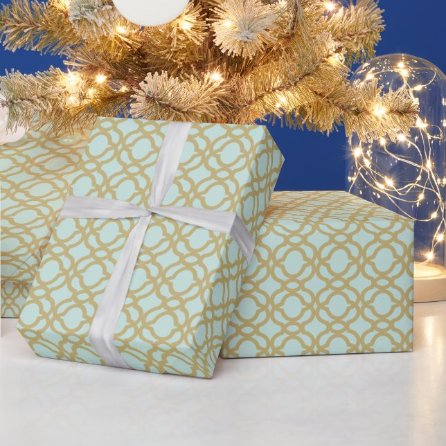 Stylish Modern Gold Quatrefoil Pattern Wedding Wrapping Paper (Holidays)