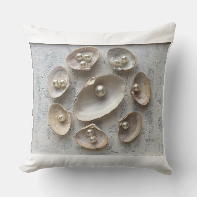 Stylish shell cushions for the outside (Front)