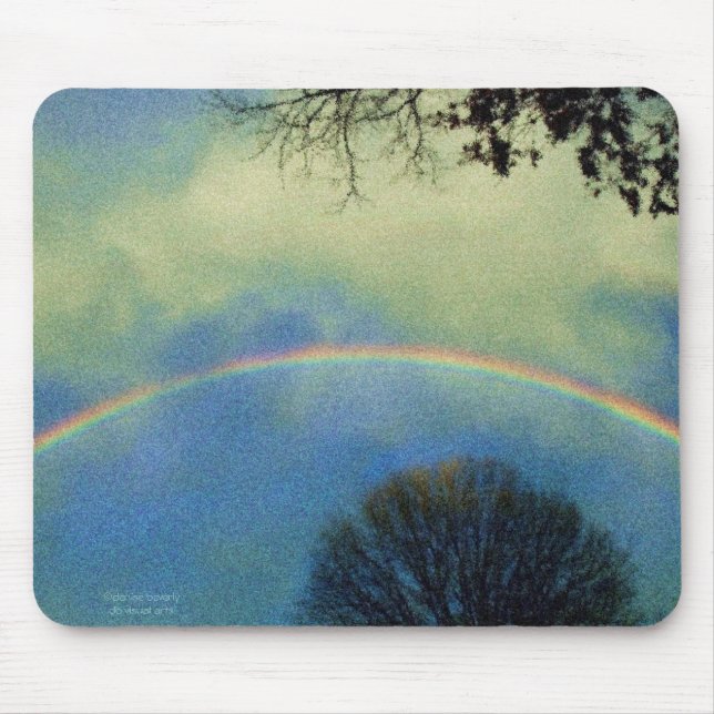 suerat style rainbow mouse pad (Front)