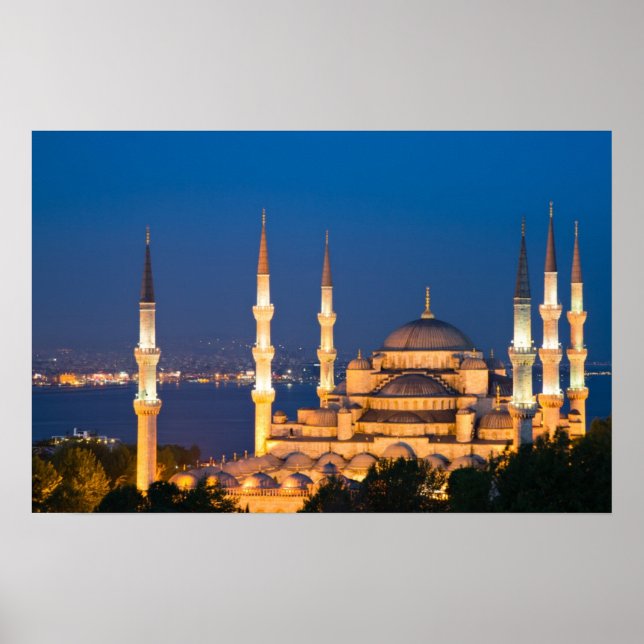 Sultan Ahmed Mosque during twilight Poster (Front)