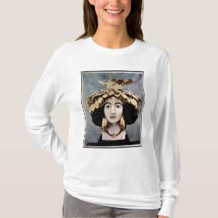 Sumerian headdress worn by Queen Shub-ad T-Shirt