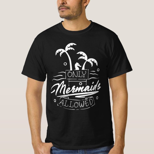 Summer Beach Design T-Shirt (Front)