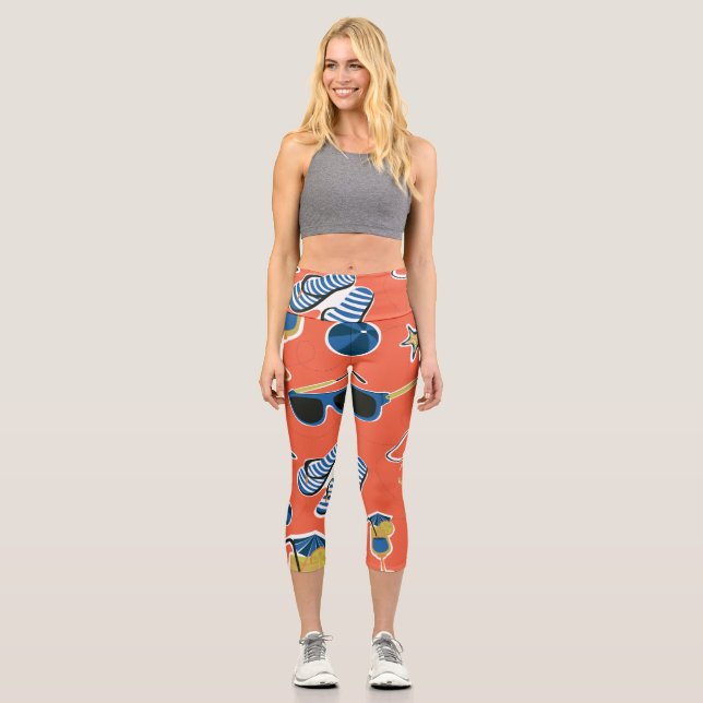 Summer Beach: Relaxing Seamless Pattern. Capri Leggings (Front)