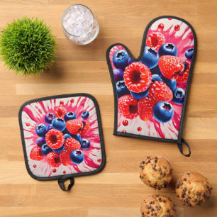 Summer Berry Sensation Oven Mitt & Pot Holder Set